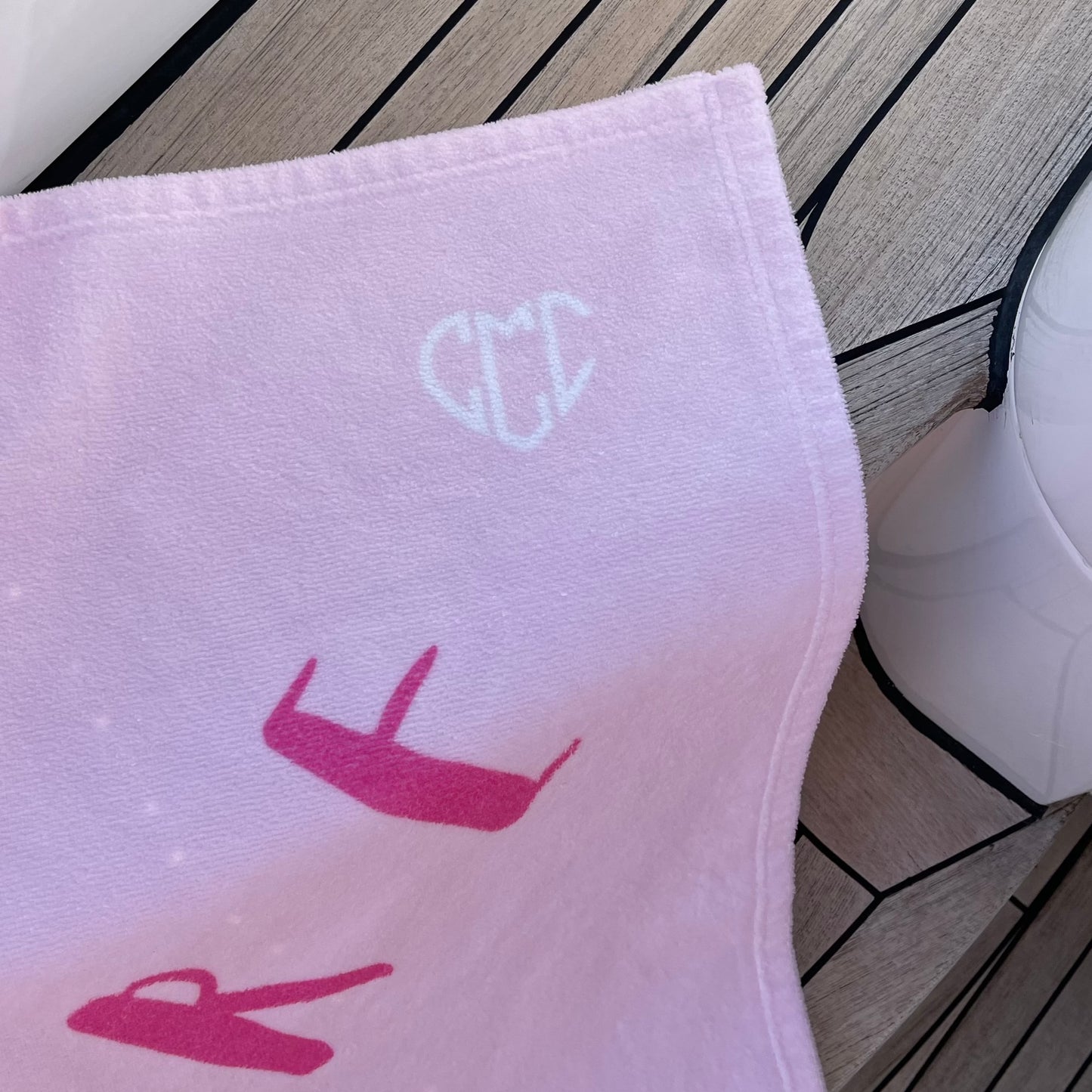 Tutto Amore towel